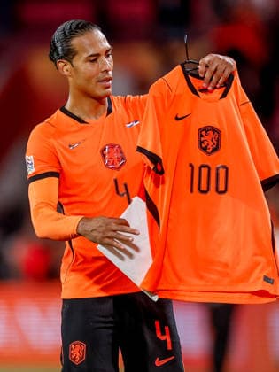 EINDHOVEN, NETHERLANDS - OCTOBER 4: Virgil van Dijk of the Netherlands wearing a shirt showing the number 100 of international matches he has played for the Netherlands so far during the UEFA Nations League 2026 27 Group A2 MD4 match between Netherlands and Serbia at Philips Stadion on October 04, 2026 in Eindhoven, Netherlands.  Copyright: xDijksxMedia MBxMediax