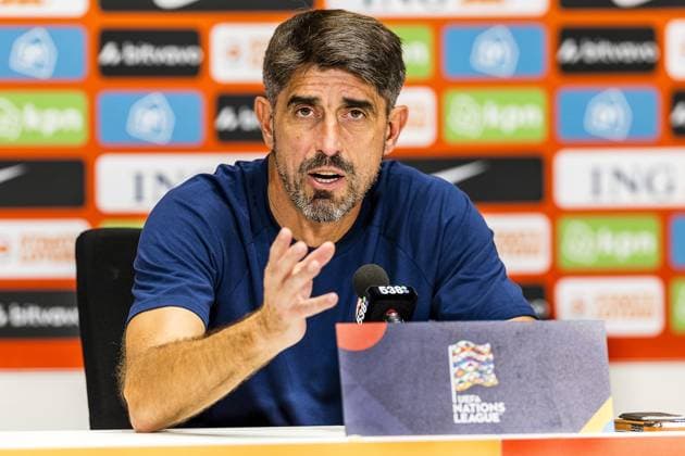 EINDHOVEN , 04 10-2026 , Philips stadium , season 2026 2027 , UEFA Nations League football , Match between The Netherlands and Serbia , picture shows Serbia coach Veljko Paunovic , press conference, PK, Pressekonferenz after the match Netherlands - Serbia  x207923000x Copyright: