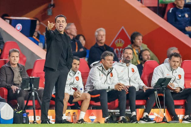 EINDHOVEN, NETHERLANDS - OCTOBER 4: Head Coach Xavi Hernandez of Netherlands coaches his players during the UEFA Nations League 2026 27 Group A2 MD4 match between Netherlands and Serbia at Philips Stadion on October 04, 2026 in Eindhoven, Netherlands.  Copyright: xDijksxMedia MBxMediax