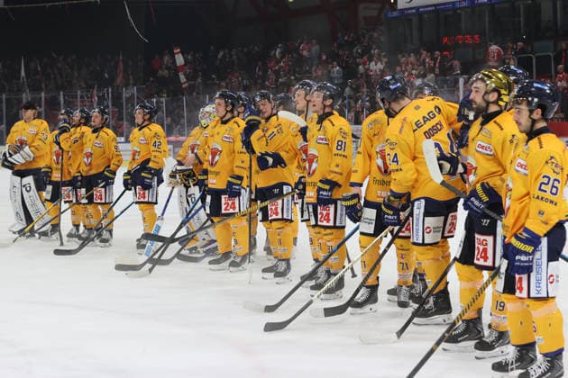 Sahnpark Crimmitschau, October 4, 2026; 2026–27 Season; Ice Hockey; 2nd Bundesliga; Regular Season; Game 6; Saxony Ice Arena; Saxony Derby; Eispiraten vs. Lausitzer Füchse; The Lausitzer Füchse celebrate after their derby victory against Crimmitschau Crimmitschau Saxony Germany