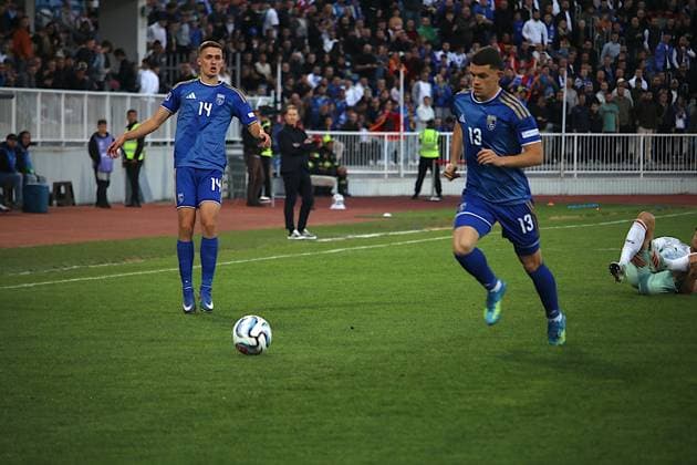 Kosovo v Austria - UEFA Nations League PRISTINA, KOSOVO - OCTOBER 4: Dion Gallapeni (13) of Kosovo in action during the UEFA Nations League B match between the Kosovo and Austria at Fadil Vokrri Stadium in Baka Pristina, Kosovo, on October 04, 2026. Erkin Keci Anadolu Pristina Kosovo. Editorial use only. Please get in touch for any other usage. Copyright: x2026xAnadoluxErkinxKecix