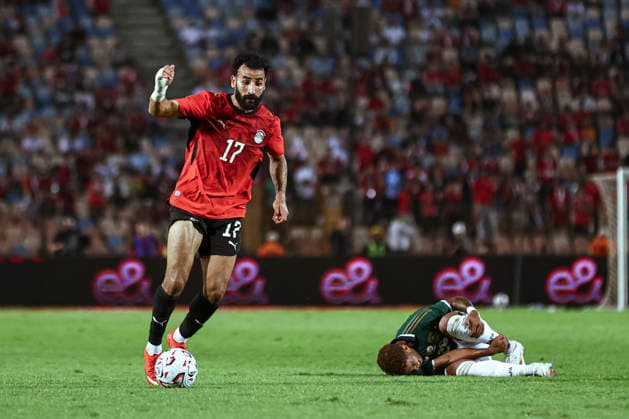 Cairo Egypt South Africa Match Egyptian midfielder Mohanad Lasheen runs with the ball as a South African player lies on the pitch at Cairo International Stadium in Cairo, Egypt on October 4, 2026. The International Friendly, Länderspiel, Nationalmannschaft match serves as preparation for both national teams ahead of upcoming regional and continental football competitions. Cairo Cairo Egypt Copyright: xMostafaxElxShahatx