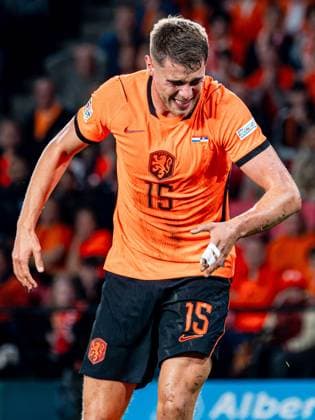 EINDHOVEN - Micky van de Ven of the Netherlands during the UEFA Nations League match between the Netherlands and Serbia at the Philips Stadium on October 4, 2026 in Eindhoven, the Netherlands. KEVIN SENDERS ANP UEFA Nations League 2026 27 xVIxANPxSportx xMarcelxterxBalsxIVx 571540948 originalFilename: 571540948