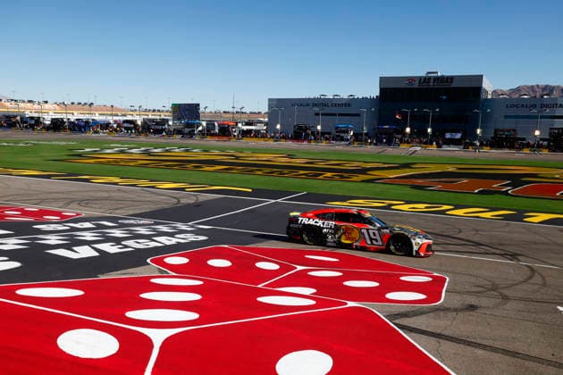 LAS VEGAS, CA - OCTOBER 04: Chase Briscoe ( 19 Joe Gibbs Racing Bass Pro Shops Toyota) during the South Point 400 NASCAR, Motorsport, USA Cup Series Chase playoff race on October 4, 2026 at Las Vegas Motor Speedway in Las Vegas, NV. (Photo by Jeff Speer LVMS Icon Sportswire) AUTO: OCT 04 NASCAR Cup Series Playoffs South Point 400 EDITORIAL USE ONLY Icon26100416792
