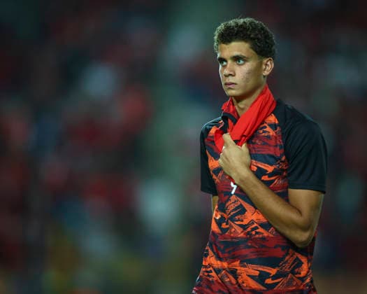 Egypt v South Africa - International Friendly, Länderspiel, Nationalmannschaft Hamza Abdel Karim during the international friendly match between Egypt and South Africa at Cairo International Stadium, Cairo, Egypt Cairo Cairo EGYPT Copyright: xMohamedxTageldinx