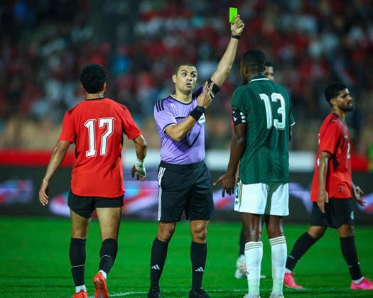 Egypt v South Africa - International Friendly, Länderspiel, Nationalmannschaft Yellow card for Sphephelo Sitholeduring the international friendly match between Egypt and South Africa at Cairo International Stadium, Cairo, Egypt Cairo Cairo EGYPT Copyright: xMohamedxTageldinx