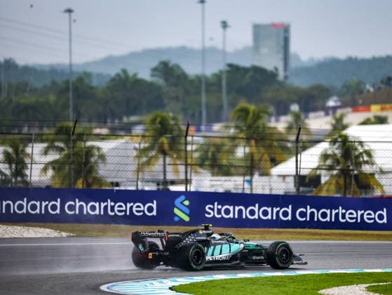 KUALA LUMPUR, MALAYSIA - OCTOBER 04: Andrea Kimi Antonelli of Italy driving the (12) Mercedes AMG PETRONAS F1 Team F1 W17 during the race of the FIA Formula 1 Grand Prix of Bahrain in Malaysia at the Sepang Circuit on October 04, 2026 in Kuala Lumpur, Malaysia. (Photo by Qian Jun SPP-Paddocker) Copyright: xQianxJun SPP-Paddockerx Sportspressphoto_SPR246440