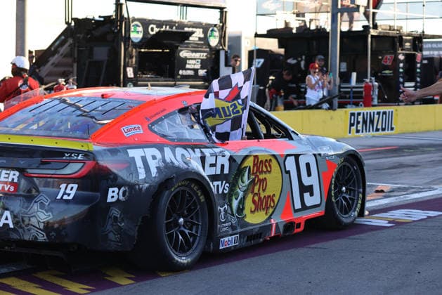 LAS VEGAS, CA - OCTOBER 04: Chase Briscoe ( 19 Joe Gibbs Racing Bass Pro Shops Toyota) enters victory after winning after the South Point 400 NASCAR, Motorsport, USA Cup Series Chase playoff race on October 4, 2026 at Las Vegas Motor Speedway in Las Vegas, NV. (Photo by Marc Sanchez LVMS Icon Sportswire) AUTO: OCT 04 NASCAR Cup Series Playoffs South Point 400 EDITORIAL USE ONLY Icon14426100424796