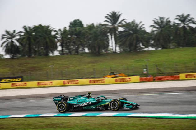 F1 - BAHRAIN GRAND PRIX IN MALAYSIA 2026 14 ALONSO Fernando (spa), Aston Martin F1 Team AMR26, action during the 2026 Formula 1 Bahrain Grand Prix in Malaysia, 16th round of the 2026 Formula One World Championship, WM, Weltmeisterschaft from October 2 to 4, 2026 on the Sepang International Circuit, in Sepang, Malaysia - SepangMalaysia Copyright: xXavixBonillax