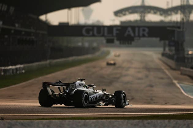 F1 - BAHRAIN GRAND PRIX IN MALAYSIA 2026 11 PEREZ Sergio (mex), Cadillac F1 Team MAC-26, action during the 2026 Formula 1 Bahrain Grand Prix in Malaysia, 16th round of the 2026 Formula One World Championship, WM, Weltmeisterschaft from October 2 to 4, 2026 on the Sepang International Circuit, in Sepang, Malaysia - SepangMalaysia Copyright: xXavixBonillax