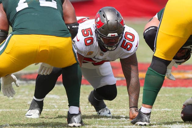 TAMPA, FL - OCTOBER 04: Tampa Bay Buccaneers Defensive Lineman Vita Vea (50) rushes the passer during the regular season game between the Green Bay Packers and the Tampa Bay Buccaneers on October 04, 2026 at Raymond James Stadium in Tampa, Florida.(Photo by Cliff Welch Icon Sportswire) NFL, American Football Herren, USA OCT 04 Packers at Buccaneers EDITORIAL USE ONLY Icon357261004035