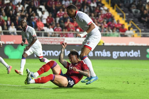 Costa Rica national team, Nationalteam against Haiti National Team. 2026 2027 Concacaf Nations League A match. Costa Rica National Team defender, Francisco Calvo (15), in action during the match played between the National Teams of Costa Rica and Haiti. 2026 2027 Concacaf Nations League League A, Group A. 04.10.26. Ricardo Saprissa Stadium, Tibas, San Jose, Costa Rica. Photo Jose Campos PMEimages San Jose San Jose Costa Rica Copyright: xJosexCamposx xPMEimagesx