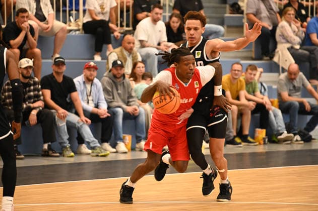 Antonio Williams, Matchday 3, BARMER 2 Basketball Bundesliga Pro A: ETB Miners vs. RheinStars Cologne, October 4, 2026; Antonio Williams, RheinStars Cologne, Matchday 3 of the BARMER 2 Basketball Bundesliga Pro A, ETB Miners vs. RheinStars Cologne, final score 86–91 at the Sporthalle am Hallo on October 4, 2026, in front of 946 spectators