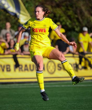 Lena Ostermeier BVB, DJK Südwest Köln vs. Borussia Dortmund, Women s Regionalliga West, Matchday 7, Cologne, October 4, 2026