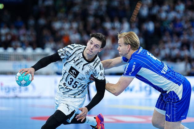Domen Makuc, THW Kiel, 35; Ellidi Snaer Vidarsson, VfL Gummersbach, 04 GER; THW Kiel vs. VfL Gummersbach, Handball, 1st Bundesliga, Matchday 7, 2026–2027 Season, October 3, 2026 GER, THW Kiel vs. VfL Gummersbach, Handball, 1st Bundesliga, Matchday 7, 2026–2027 Season, October 3, 2026 Kiel Copyright: xEibner-Pressefoto MarcelxvonxFehrnx EP_MFN