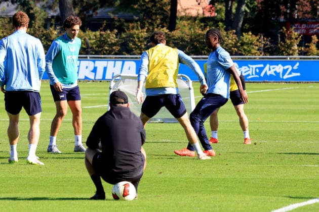 October 5, 2026, Germany, Soccer, 2. Bundesliga, 2026–2027 Season, Sportforum, Hertha BSC, Head Coach Stefan Leitl leading Hertha BSC Berlin in training, Hertha players, 2nd Division, DFB and DFL regulations prohibit any use of photographs as image sequences and or quasi-video. nordphoto GmbH, Engler, Berlin, Sportforum, Berlin, Germany Copyright: xNordphotox xEnglerx