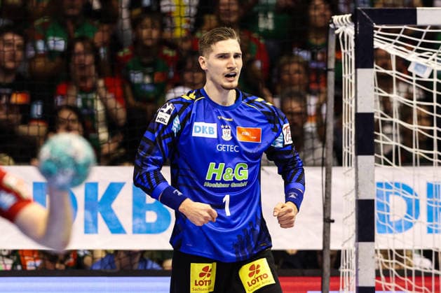 Goalkeeper Dominik Kuzmanovic, SC Magdeburg, 1st Handball Bundesliga, 2026–2027 season, SC Magdeburg vs. HC Erlangen at the GETEC Arena in Magdeburg; single frame, action, handball, Germany, October 4, 2026