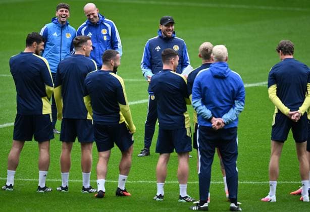 Sebatsien Pocognoli, manager of Scotland Scotland Team Training, International Football, Barclays Hampden, Glasgow, Scotland, UK - 05 Oct 2026Glasgow Lesser Hampden Scotland United Kingdom  Copyright: xMarkxRunnacles Shutterstockx 17186657h