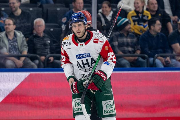 Noel Hoefenmayer, Augsburger Panther, 22, GER; EHC Red Bull Munich vs. Augsburger Panther, DEL, 2026–2027 season, Matchday 6, October 4, 2026; Photo: HMB Media, Heike Feiner Copyright: HMBxMedia HeikexFeiner
