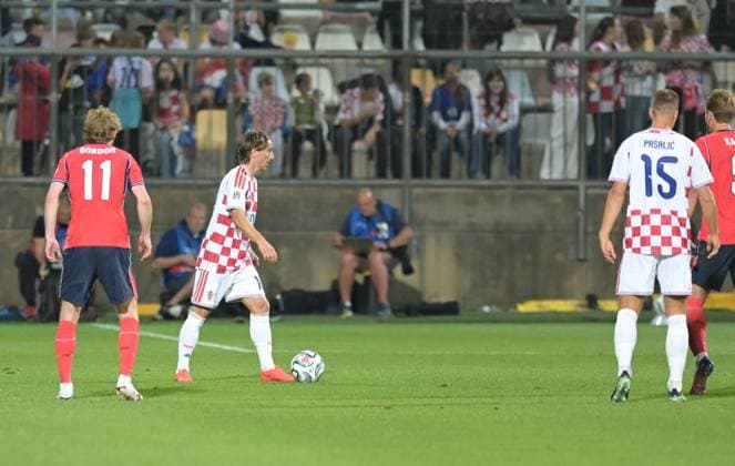 UEFA Nations League League A, Group C, Round 3, 2026–27, soccer match between Croatia and England, Dean Sculac Rujevica Stadium, Rijeka, Croatia, October 3, 2026: Luka Modric of Croatia (No. 10) in action during the UEFA Nations League League A, Group C, Round 3, 2026–27, soccer match between Croatia and England at Dean Sculac Rujevica Stadium, Rijeka, Croatia, October 3, 2026 Copyright: xBEAUTIFULxSPORTS Stanusicx