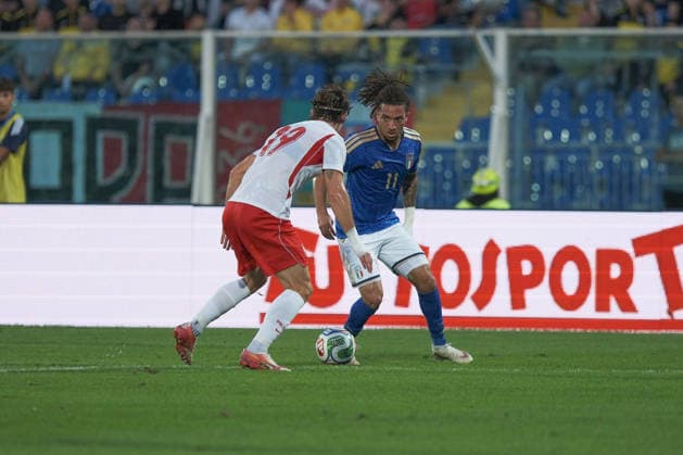 IPA89341072 - Koleosho ( 11 Italy) during the 2027 European Under-21 Championship Qualifying Round—Italy vs. Poland, UEFA European Football Championship in Pescara, Italy, October 5, 2026 Copyright: xRoccoxPedone IPAxSportx xx IPA89341072