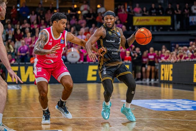 1 Basketball Bundesliga, easyCredit BBL, 2026–2027 Season, Men s Division, Regular Season, Matchday 4, October 5, 2026, RASTA Vechta vs. Basketball Löwen Braunschweig, De Jour Reaves 3, Basketball Löwen Braunschweig in action, Vechta, RASTA Dome, Lower Saxony, Germany