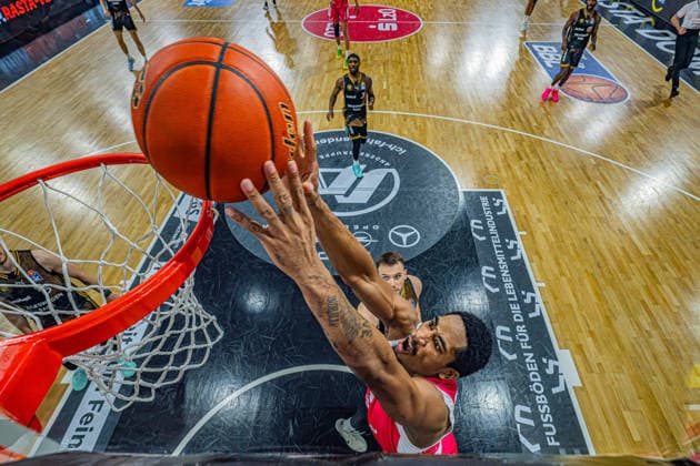 1 Basketball Bundesliga, easyCredit BBL, 2026–2027 Season, Men s Division, Regular Season, Matchday 4, October 5, 2026, RASTA Vechta vs. Basketball Löwen Braunschweig, Armaan Franklin 4, RASTA Vechta dunk, Vechta RASTA Dome, Lower Saxony, Germany