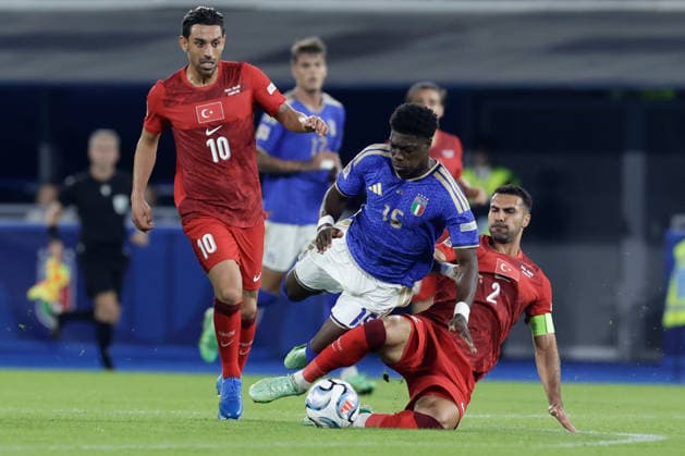 UEFA Nations League football match Italy vs Turkey Issa Doumbia of Italy challenges for the ball with Zeki Celik of Turkiye during UEFA Nations League football match (League A, Group A1) between Italy vs Turkey at the Renato Dall Ara stadium in Bologna on October 05, 2026. _BPH3747 Copyright: xAntonioxBalascox