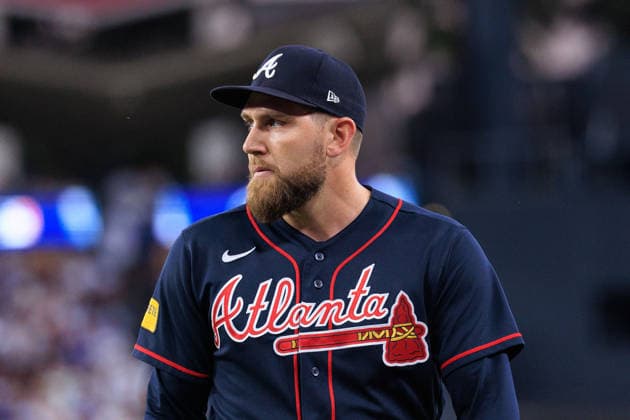 October 4, 2026, Los Angeles, California, USA: Relief pitcher, Dylan Lee 52 of the Atlanta Braves makes an out during NLDS Game 2 against the Los Angeles Dodgers on Sunday October 4, 2026 at Dodger Stadium in Los Angeles, California. Dodgers lose to Braves, 2-3. JAVIER ROJAS PI Dodgers Vs. Braves NLDS - Game 2  - ZUMAp124 20261004_zaa_p124_101 Copyright: xJavierxRojasx