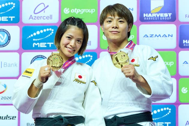 (L-R) Uta Abe, Hifumi Abe (JPN), OCTOBER 5, 2026 -Judo : World Judo Championships BAKU2026 Medal Ceremony at National Gymnastics Arena in Baku, Azerbaijan. Noxthirdxpartyxsales  aflo_353536777 KenxAsakurax