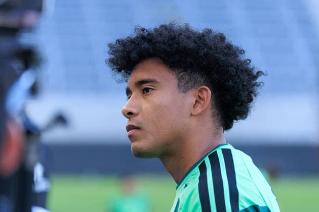 October 5, 2026, Los Angeles, California, USA: Isaias Violante 26 of Mexico during a practice on Monday, October 5, 2026 at BMO Stadium, in Los Angeles, California in preparation for an International Friendly, Länderspiel, Nationalmannschaft match against Chile on Tuesday October 6, 2026 at the Los Angeles Memorial Coliseum. JAVIER ROJAS PI Mexico press conference, PK, Pressekonferenz  - ZUMAp124 20261005_zaa_p124_037 Copyright: xJavierxRojasx