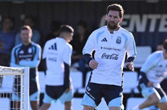 BUENOS AIRES, ARGENTINA - OCTOBER 5: Lionel Messi of Argentina national team, Nationalteam at Training Camp on October 5, 2026 in Buenos Aires, Argentina. Argentina will face Benin tomorrow in an International Friendly, Länderspiel, Nationalmannschaft match at the Estadio Monumental, marking Messi s final farewell appearance for the national team. Photo by SFSI Lionel Messi of Argentina national team last training Copyright: xx