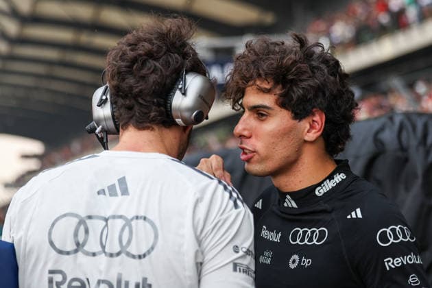 SEPANG, SGR - OCTOBER 04: Gabriel Bortoleto of Brazil and Audi Revolut F1 Team on the grid before the start of the Formula 1 Gulf Air Bahrain Grand Prix on October 04, 2026 held at Sepang International Circuit in Sepang, Malaysia. (Photo by Hazrin Yeob Men Shah Icon Sportswire) AUTO: OCT 04 F1 Bahrain Grand Prix in Malaysia EDITORIAL USE ONLY Icon37826100413289