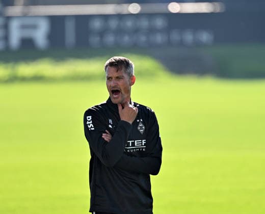October 6, 2026, Mönchengladbach, Soccer, Men s, 2026–2027 Season, Borussia Mönchengladbach Training, Alexander Blessin, Gladbach Coach, Loud, DFL regulations prohibit any use of photographs as image sequences and or quasi-video footage at Borussia Park, North Rhine-Westphalia, Germany