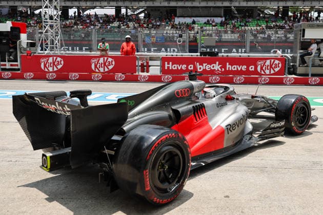SEPANG, SGR - OCTOBER 03: Nico Hulkenberg of Germany and Audi Revolut F1 Team in action during the saturday s practice session of the Formula 1 Gulf Air Bahrain Grand Prix on October 03, 2026 held at Sepang International Circuit in Sepang, Malaysia. (Photo by Hazrin Yeob Men Shah Icon Sportswire) AUTO: OCT 03 F1 Bahrain Grand Prix in Malaysia EDITORIAL USE ONLY Icon3782610032645