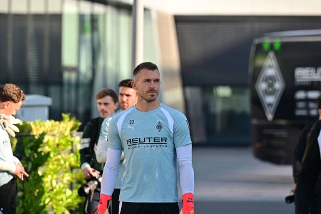 October 6, 2026, Mönchengladbach, Soccer, Men s, 2026–2027 Season, Borussia Mönchengladbach Training Session, Goalkeeper Daniel Batz, Gladbach. DFL regulations prohibit any use of photographs as image sequences and or quasi-video footage at Borussia Park, North Rhine-Westphalia, Germany