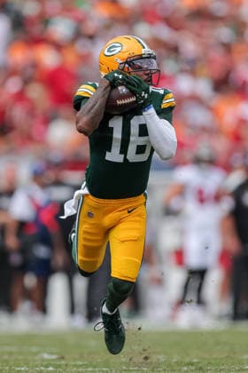 Oct 4, 2026; Tampa, FL, USA; Tampa Bay Buccaneers running back Josh Williams (18) catches a pass during the NFL, American Football Herren, USA game between the Green Bay Packers and Tampa Bay Buccaneers at Raymond James Stadium. Mandatory Credit: Taylor McFee-Cal Media Tampa USA - ZUMAc04_ 20261004_zma_c04_627 Copyright: xTaylorxMcfeex