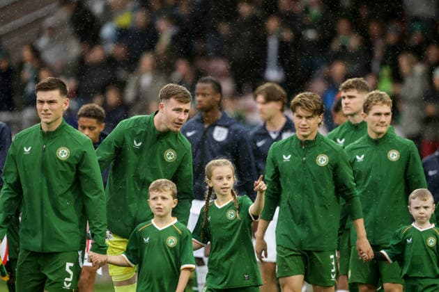 2027 UEFA Under 21 European Qualifier, Munster FA Turner s Cross, Cork 6 10 2026 Republic of Ireland vs England The Ireland team make their way onto the pitch The Ireland team make their way onto the pitch 6 10 2026  Copyright: xx AC010017