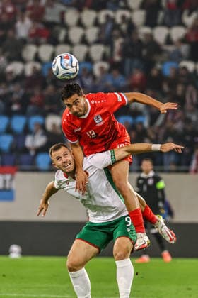 October 6, 2026, LUX, Soccer, Men s, Nations League, Matchday 4, Luxembourg vs. Bulgaria: Atanas Iliev (Bulgaria), No. 9, and Dirk Carlson (Luxembourg), No. 13, in a head-to-head battle for a header at the Stade de Luxembourg in Gasperich, Luxembourg Copyright: xNordphoto Schwarzx