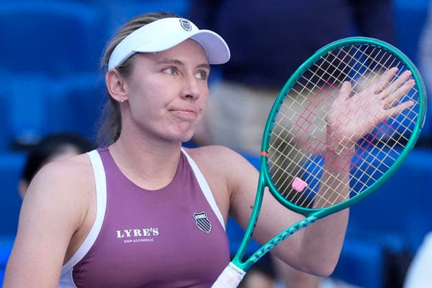 October 6, 2026, Beijing, China: Daria Snigur of Ukraine plays against Mirra Andreeva (not in view) during the Women s Singles Round 16 match on day seven of China Open at the National Tennis Center. Mirra Andreeva defeated Daria Snigur 6-2, 6-2 Beijing China - ZUMAs197 20261006_aaa_s197_247 Copyright: xPolyxFeix