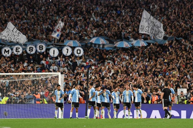 BUENOS AIRES, ARGENTINA 6 OCTOBER: Lionel Messi and the team celebrate the goal that the Argentina number 10 has just scored from the penalty spot during a friendly match between Argentina and Benin at the Estadio Monumental Antonio V. Liberti on 6 October 2026 in Buenos Aires, Argentina. Copyright: xMBxMediax