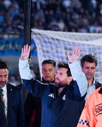BUENOS AIRES, ARGENTINA 6 OCTOBER: Lionel Messi of Argentina leaves the stadium, waving to the fans, during a friendly match between Argentina and Benin at the Estadio Monumental Antonio V. Liberti on 6 October 2026 in Buenos Aires, Argentina. Copyright: xMBxMediax