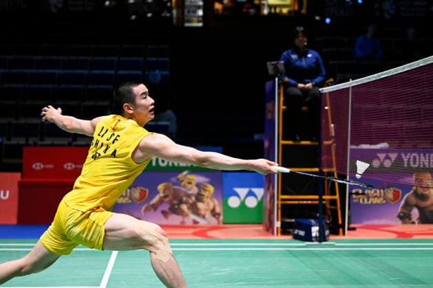 Li Shi Feng of China in action during the badminton Clash of Clans Arctic Open 2026 tournament in Vantaa, Finland on 7th October, 2026. - ANTTI AIMO-KOIVISTO Vantaa Finland HrTlh5lj9C8  Copyright: xAnttixAimo-Koivistox HrTlh5lj9C8