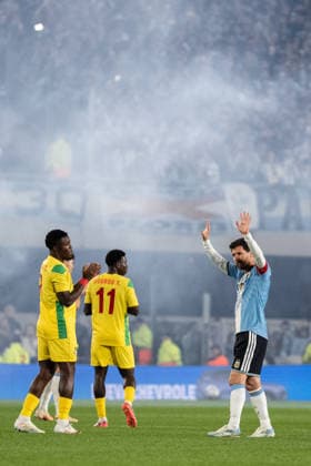 BUENOS AIRES, ARGENTINA - OCTOBER 6: Lionel Messi of Argentina waves to fans during the International Friendly, Länderspiel, Nationalmannschaft football match between Argentina and Benin at the Estadio Monumental Antonio V. Liberti on October 6, 2026, in Buenos Aires, Argentina. Richard Callis Fotoarena (Richard Callis SPP) Copyright: xRichardxCallisx xSPPx spp-en-RiCa-3026231