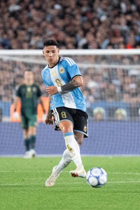 BUENOS AIRES, ARGENTINA - OCTOBER 6: Enzo Fernandez of Argentina passes the ball during the International Friendly, Länderspiel, Nationalmannschaft football match between Argentina and Benin, at the Estadio Monumental Antonio V. Liberti, on October 6, 2026, in Buenos Aires, Argentina. Richard Callis Fotoarena (Richard Callis SPP) Copyright: xRichardxCallisx xSPPx spp-en-RiCa-3026247