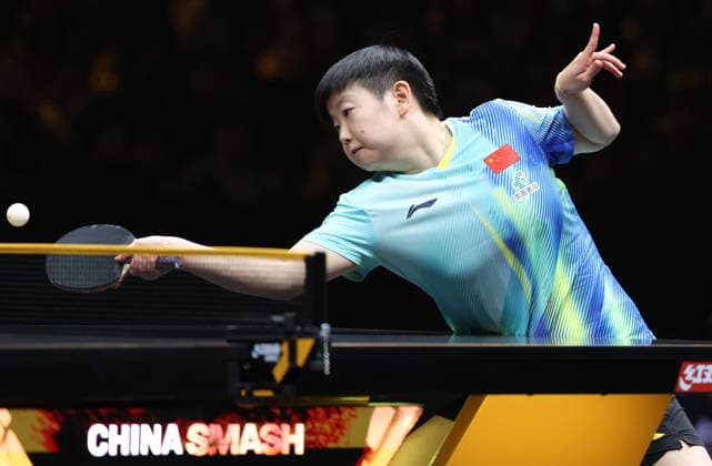 (261007) -- BEIJING, Oct. 7, 2026 -- Sun Yingsha hits a return during the women s singles round of 32 match between Sun Yingsha of China and Paranang Orawan of Thailand at 2026 World Table tennis, Tischtennis (WTT) China Smash in Beijing, China, Oct. 7, 2026. ) (SP)CHINA-BEIJING-TABLE TENNIS-WTT-CHINA SMASH-WOMEN S SINGLES (CN) ZhangxChenlin 