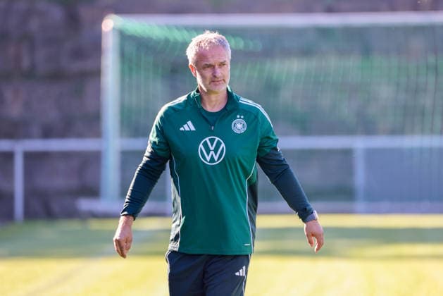 Eppelheim, Germany, October 7, 2026 German Women s National Soccer Team Training Friendly Match: Germany vs. Australia Pictured: National Team Coach Christian Wück (Wueck), Germany Copyright: HMBxMedia MadeleinexFantini
