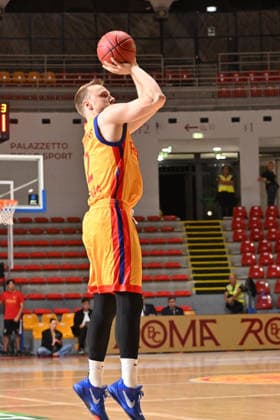 IPA89407434 - Arturs Strautins of BC Roma during the warm-up for the BKT EuroCup Round 2 game between BC Roma and Lietkebalis at the Palazzetto dello on July 7, 2026, in Rome, Italy.  Copyright: xRobertoxBettacchi IPAxSportx xx IPA89407434