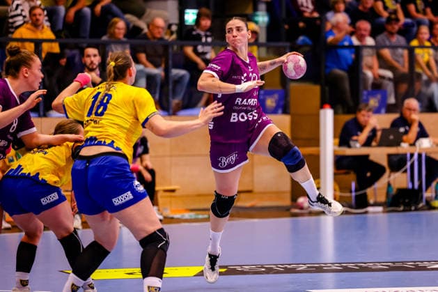 Gabriela Bitolo of TusSies Metzingen, 22, prepares to shoot, GER, HC Leipzig vs. TusSies Metzingen, Handball, ALSCO Women s Handball Bundesliga, Matchday 5, 2026–2027 season, October 7, 2026, GER, HC Leipzig vs. TusSies Metzingen, Handball, ALSCO Women’s Handball Bundesliga, Matchday 5, 2026–2027 season, October 7, 2026, Markranstädt Copyright: xEibner-Pressefoto LauraxRoemerx EP_LRR
