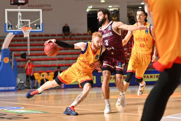 BASKETBALL - EuroCup - Roma Basketball vs. Lietkabelis Panevezys Photo by IPA ABACAPRESS.COM89407425 - Niccolo Mannion of BC Roma during the BKT EuroCup Round 2 game between BC Roma and Lietkebalis at the Palazzetto dello on the 7th, 2026, in Rome, Italy. Rome Italy  Copyright: xIPAxSport ABACAx